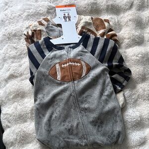 Kids Headquarters Fleece Zipped Football 2 Pack Sleepers.